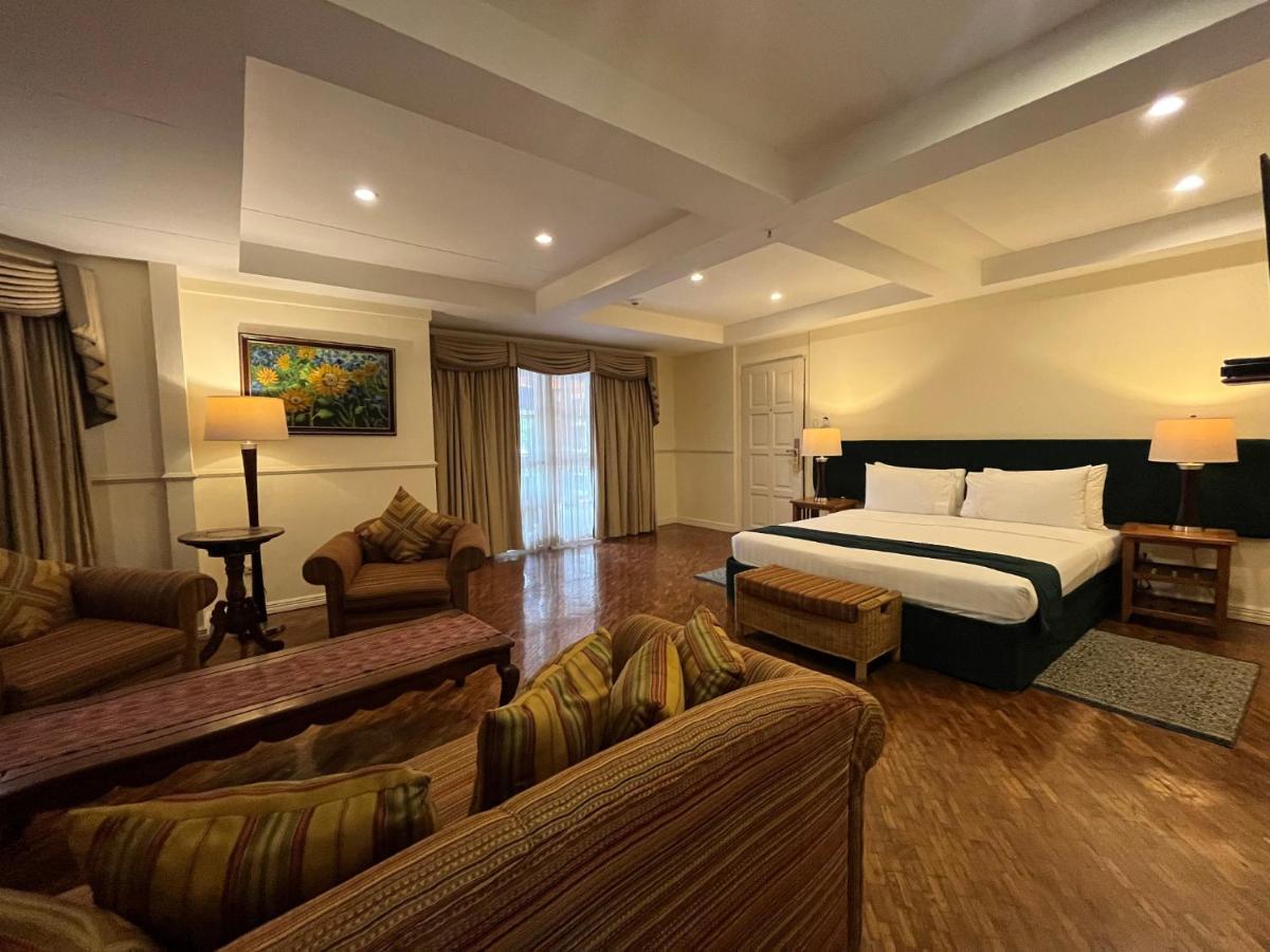 Coco Grande Hotel Dumaguete City Eksteriør bilde