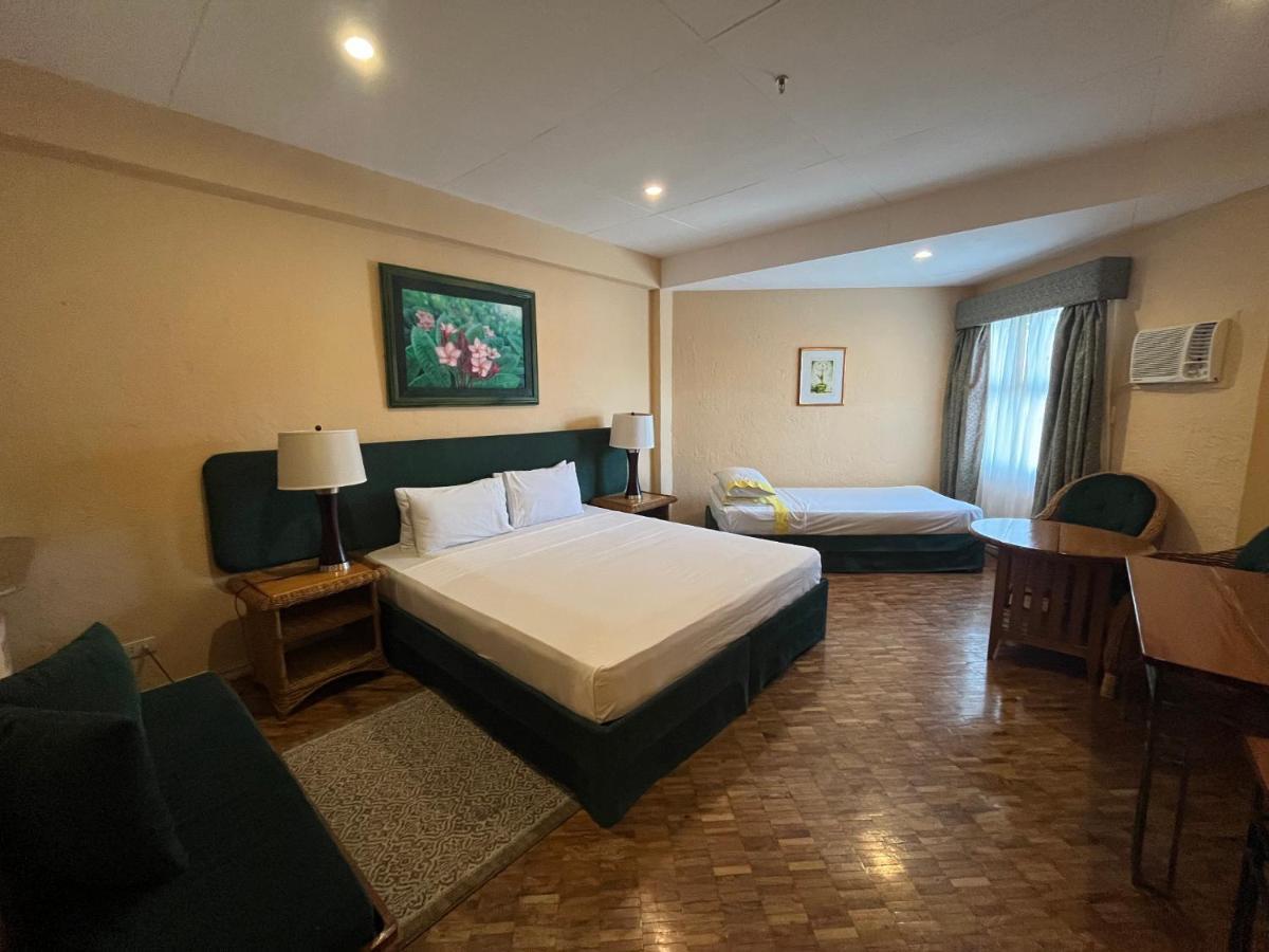 Coco Grande Hotel Dumaguete City Eksteriør bilde