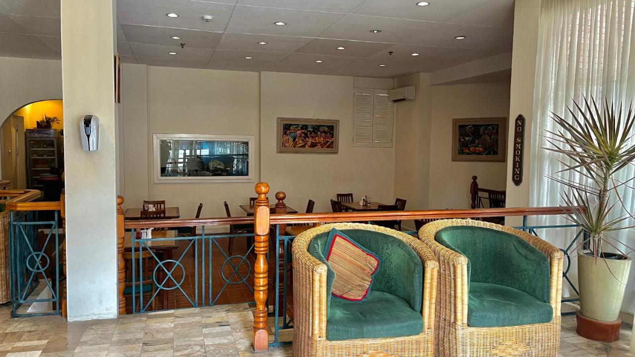 Coco Grande Hotel Dumaguete City Eksteriør bilde