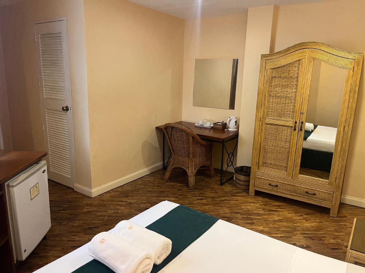 Coco Grande Hotel Dumaguete City Eksteriør bilde